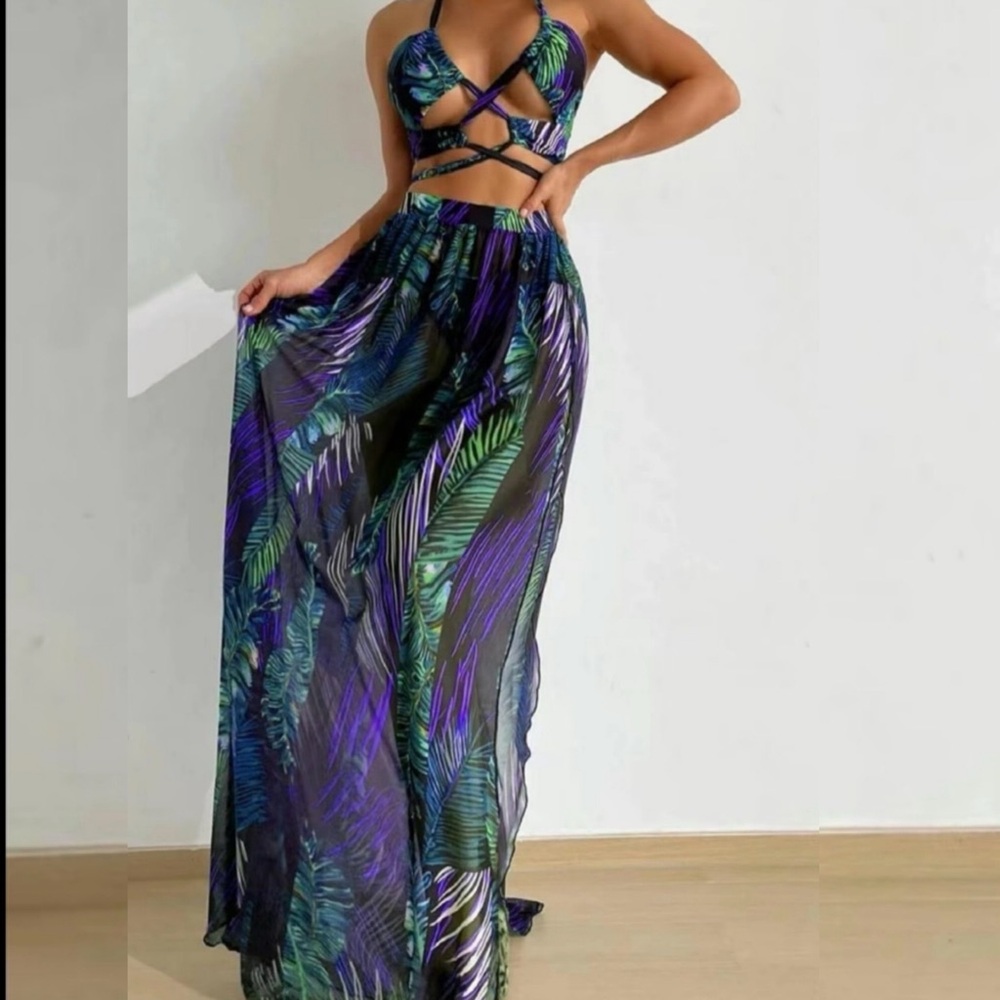 New Women’s Small Tropical Print Halter Bikini Set with Split Thigh Swim Skirt